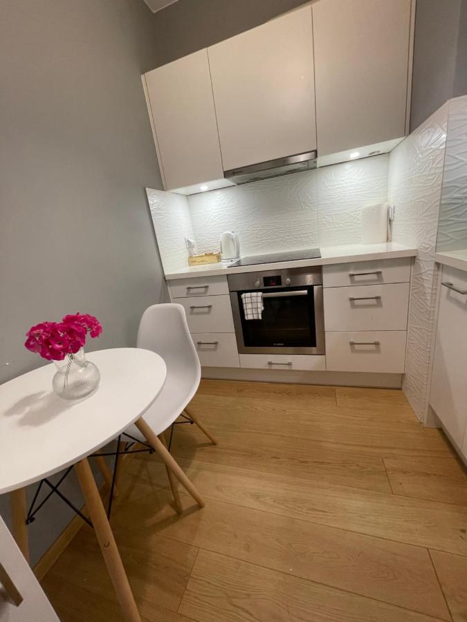 Apartamenty Warszawa Centrum Wlodarzewska 30 Bagian luar foto