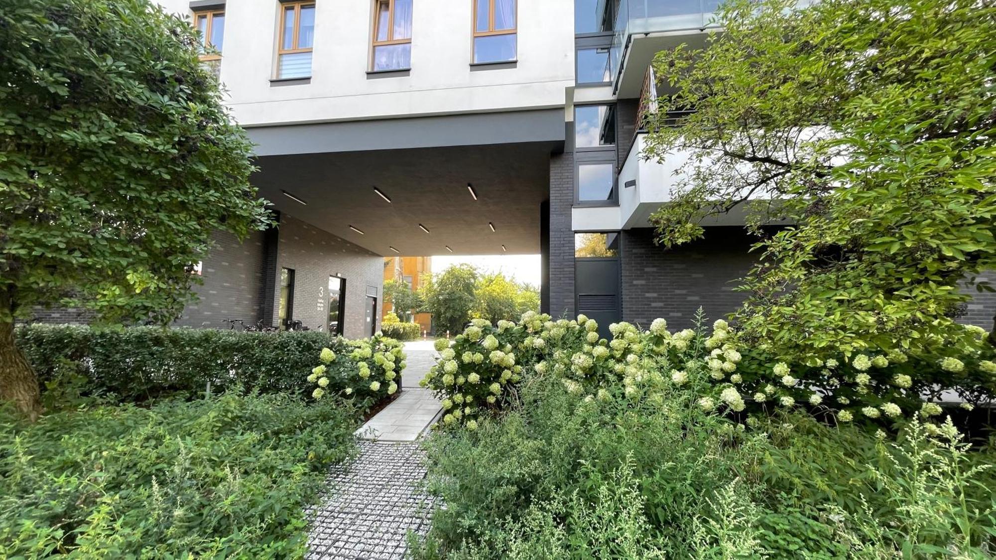 Apartamenty Warszawa Centrum Wlodarzewska 30 Bagian luar foto
